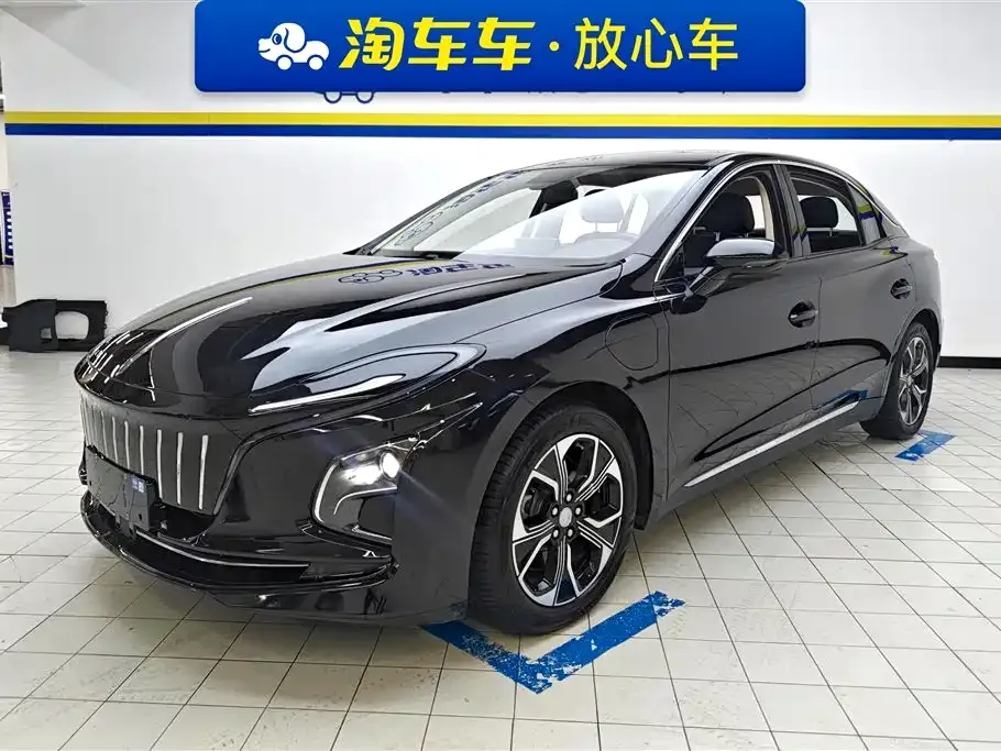Hongqi E-QM5 2024 из CN, фото 1