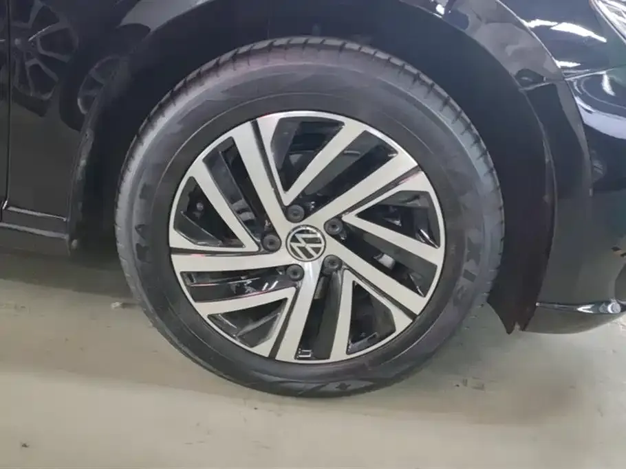 Volkswagen Lavida 2023 из CN, фото 6