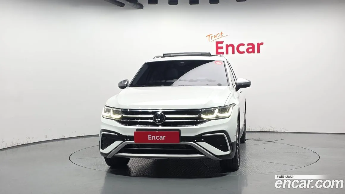 Volkswagen Tiguan 2023 из KR, фото 3