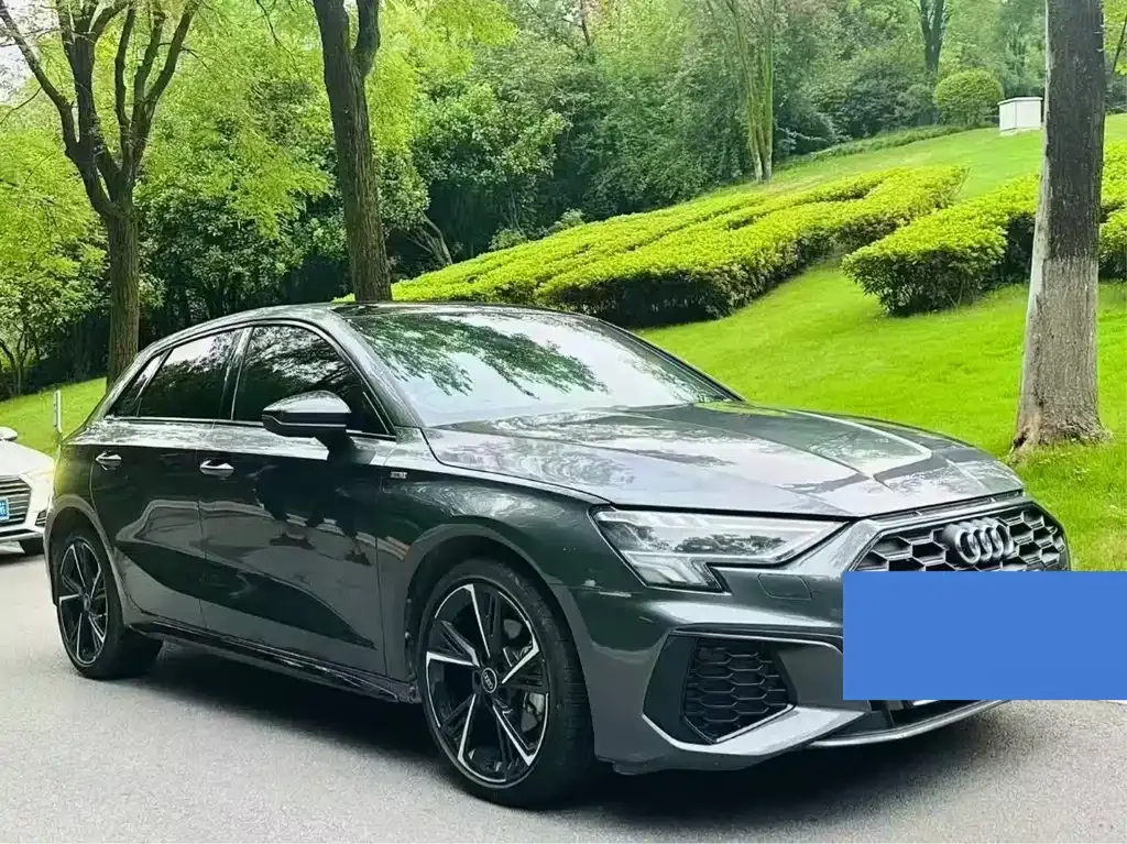 Audi A3 2023 из CN, фото 3
