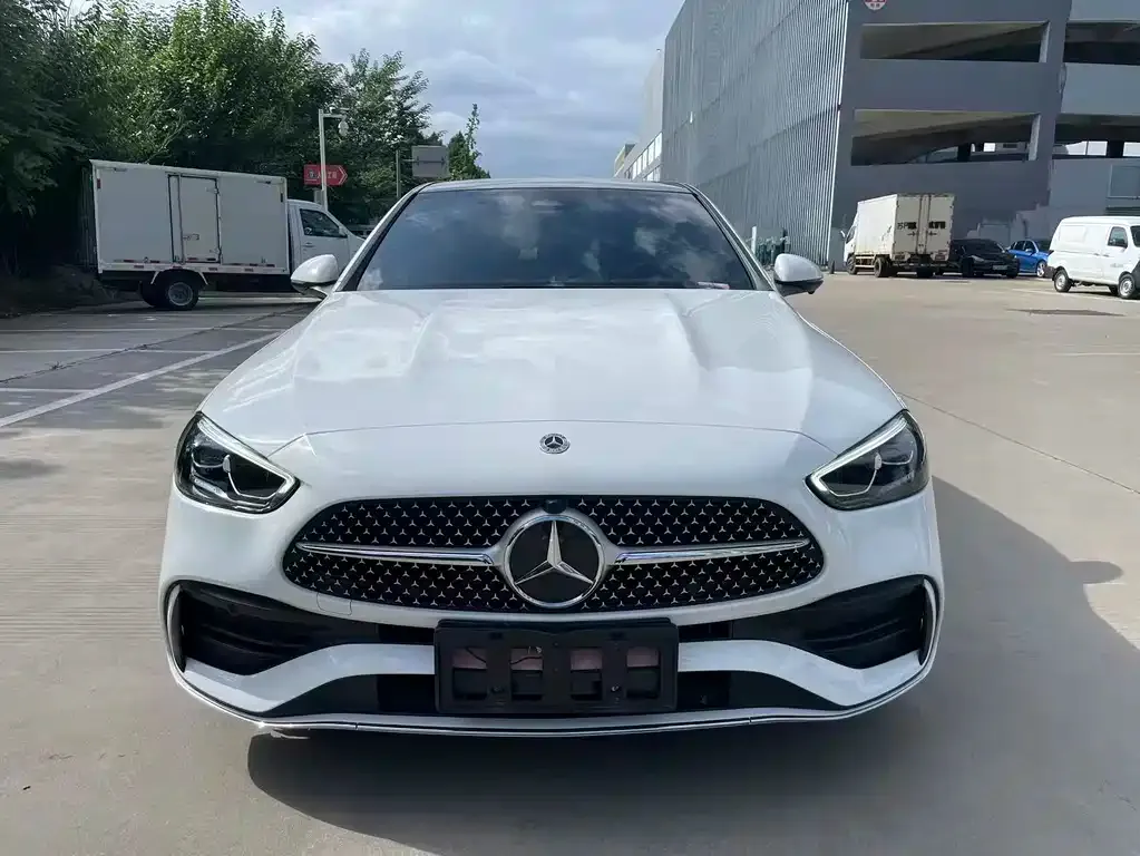 Mercedes-Benz C-Class 2023 из CN, фото 2
