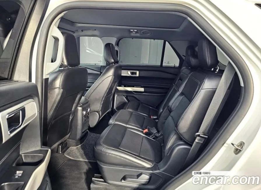 Ford Explorer 2021 из KR, фото 9