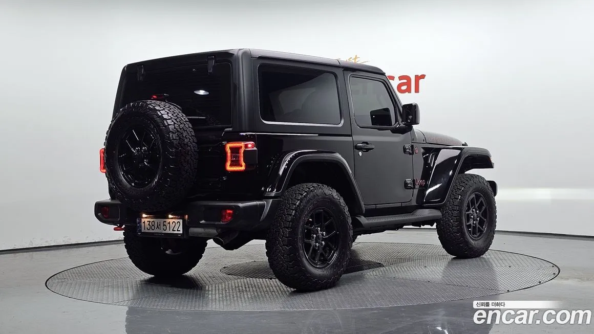 Jeep Wrangler 2025 из KR, фото 2