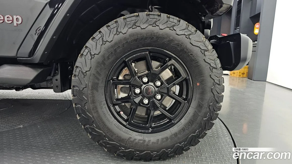 Jeep Wrangler 2025 из KR, фото 5