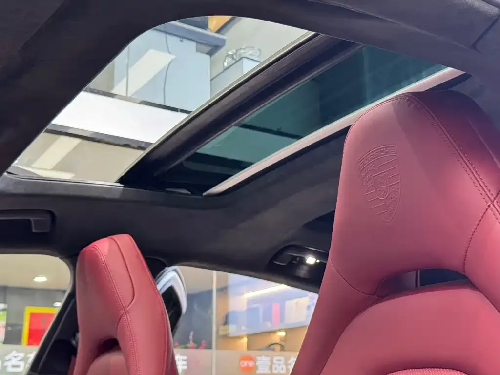 Porsche Panamera 2023 из CN, фото 10