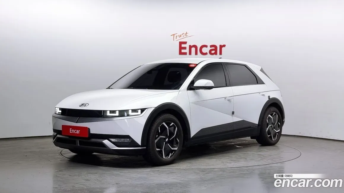 Hyundai Ioniq5 — фото 1