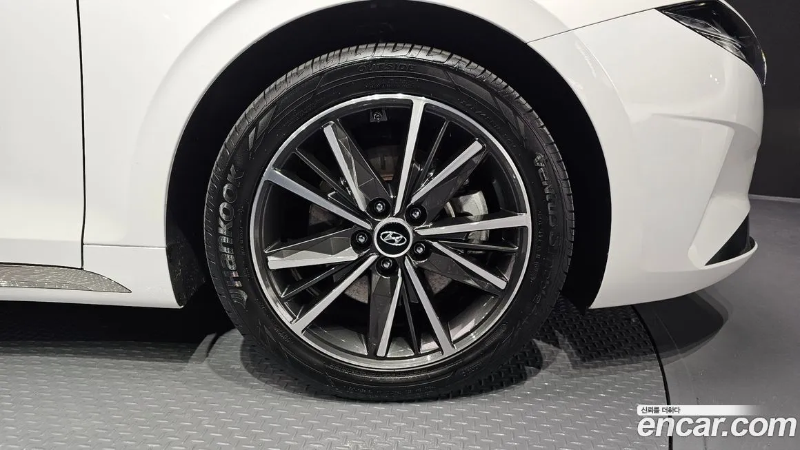 Hyundai Grandeur 2022 из KR, фото 5