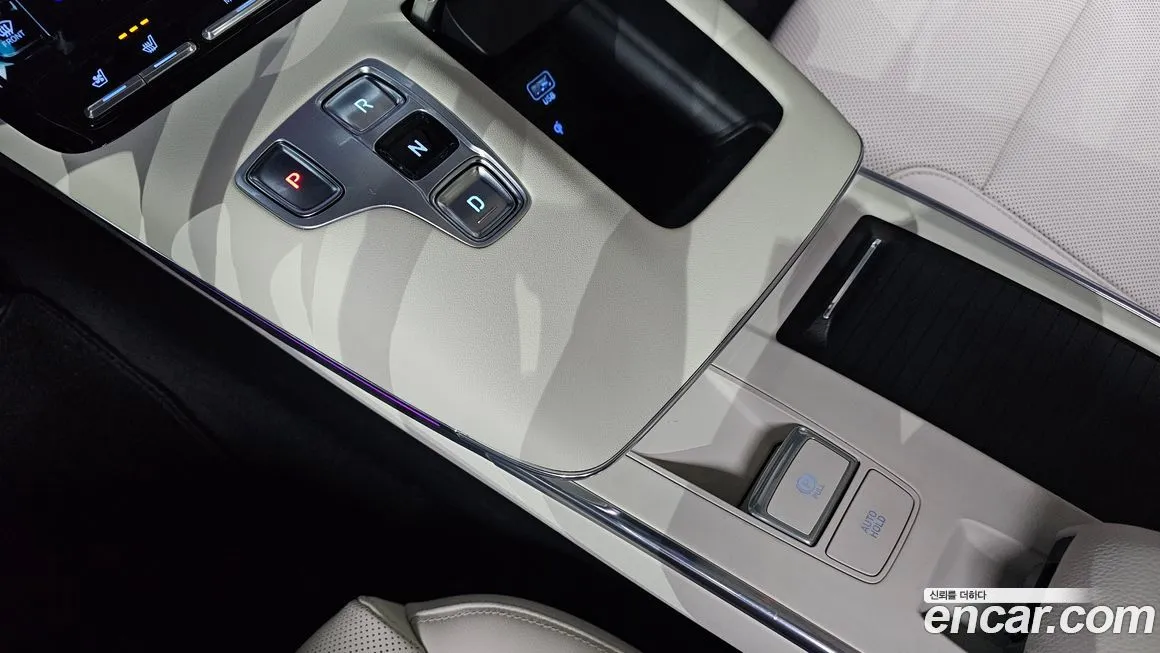 Hyundai Grandeur 2022 из KR, фото 9