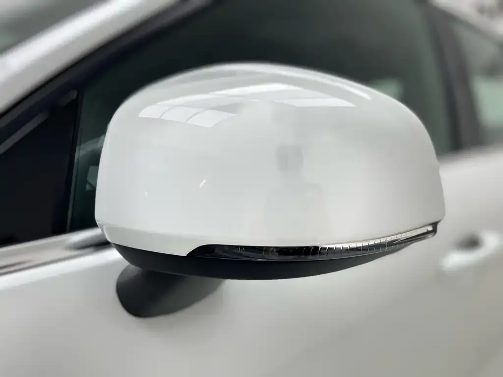 Volvo XC40 2024 из CN, фото 6