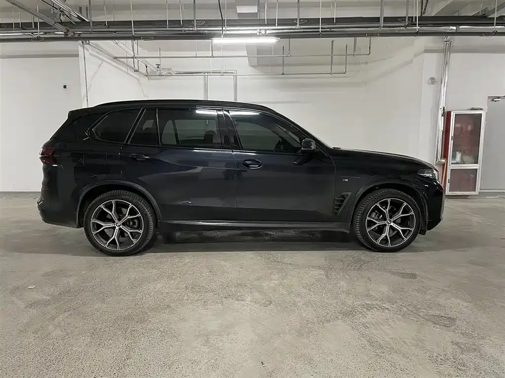 BMW X5 2024 из CN, фото 3