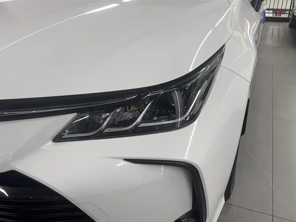 Toyota Corolla 2021 из CN, фото 3