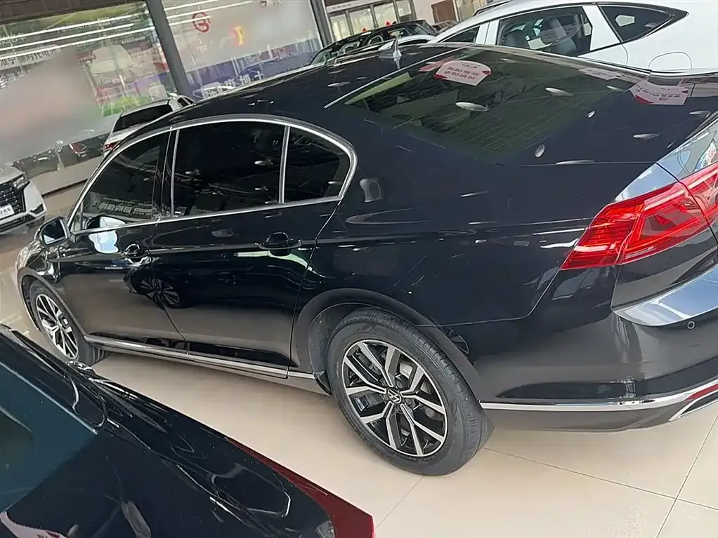 Volkswagen Magotan 2022 из CN, фото 6