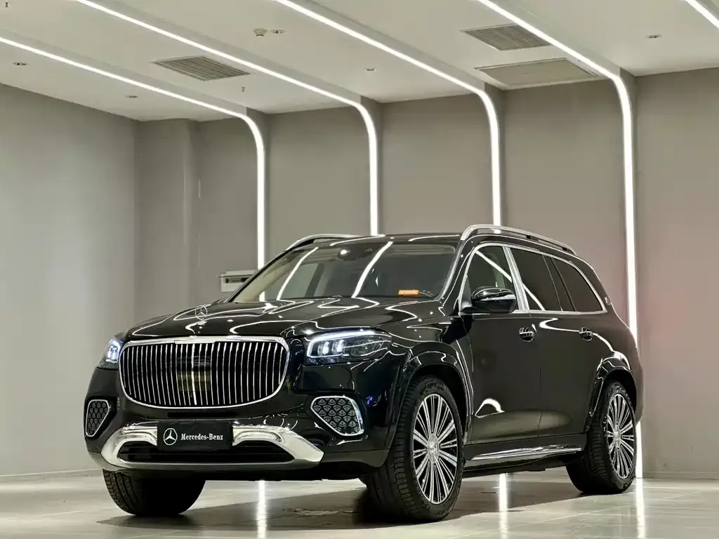 Mercedes-Benz GLS — фото 1