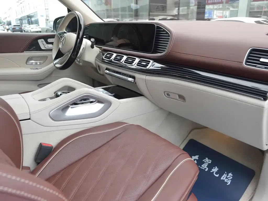 Mercedes-Benz GLS 2024 из CN, фото 10