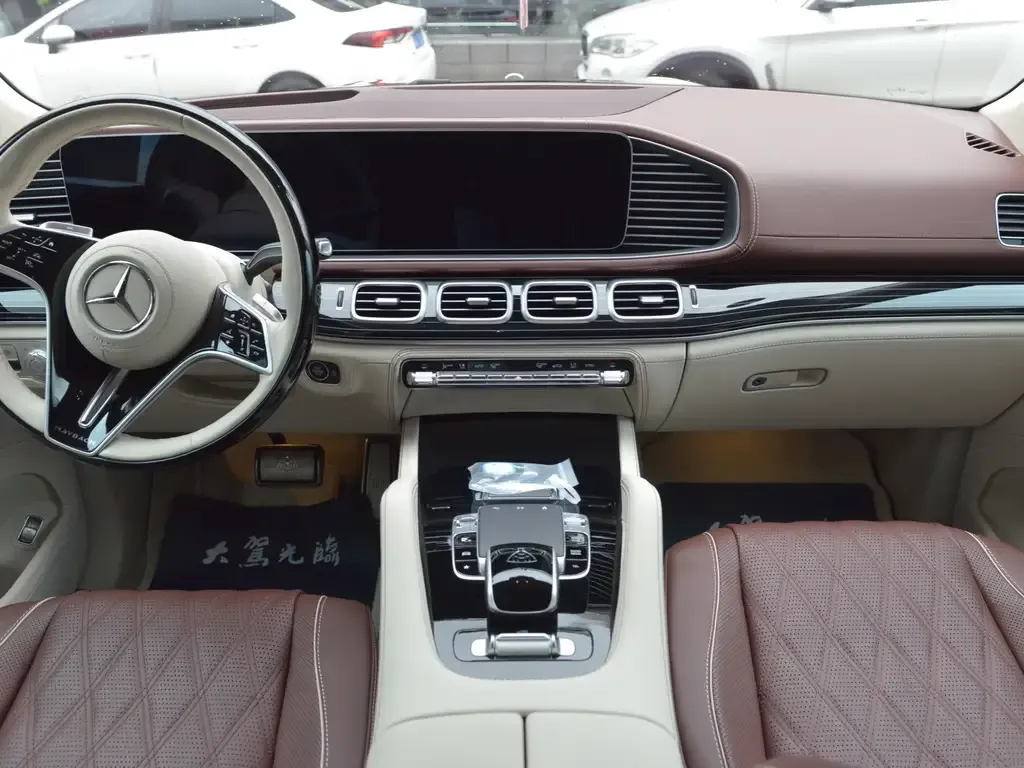 Mercedes-Benz GLS 2024 из CN, фото 5