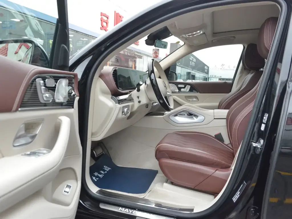 Mercedes-Benz GLS 2024 из CN, фото 8