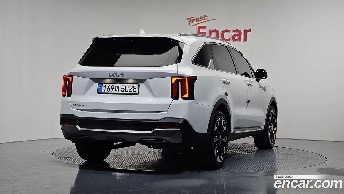 Kia Sorento 2024 из KR, фото 2