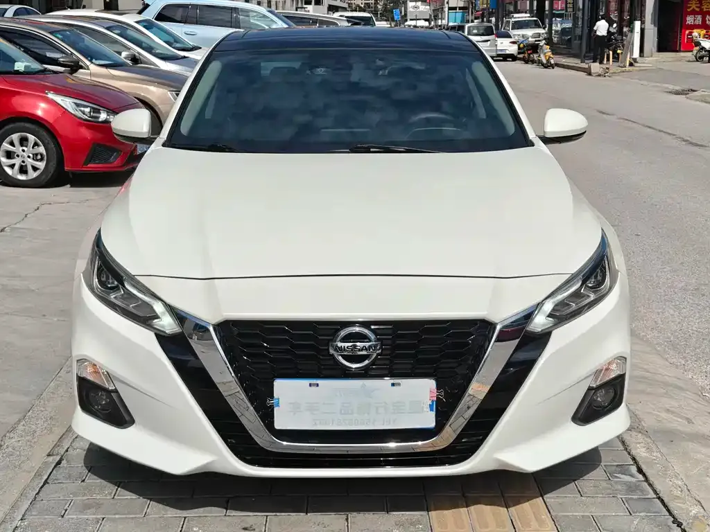Nissan Teana 2021 из CN, фото 2