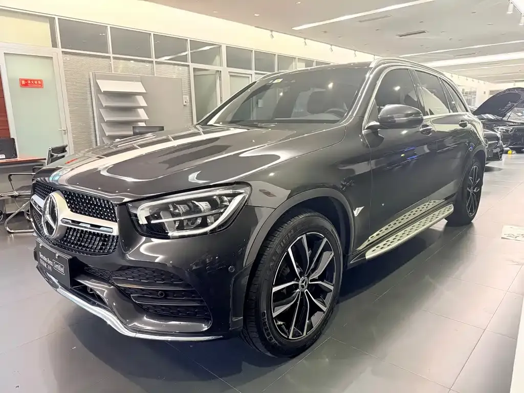 Mercedes-Benz GLC — фото 1