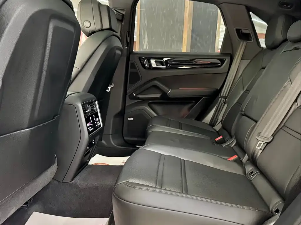 Porsche Cayenne 2022 из CN, фото 8