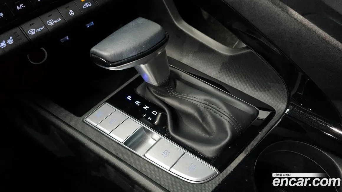 Hyundai AVANTE — фото 9