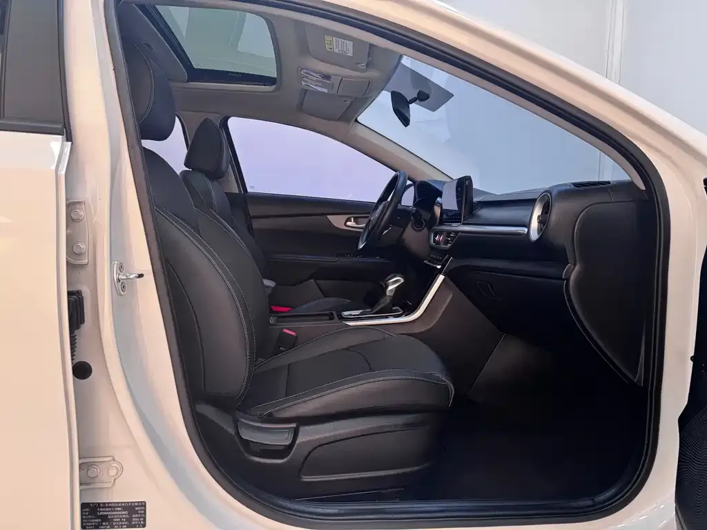 Kia K3 2022 из CN, фото 9