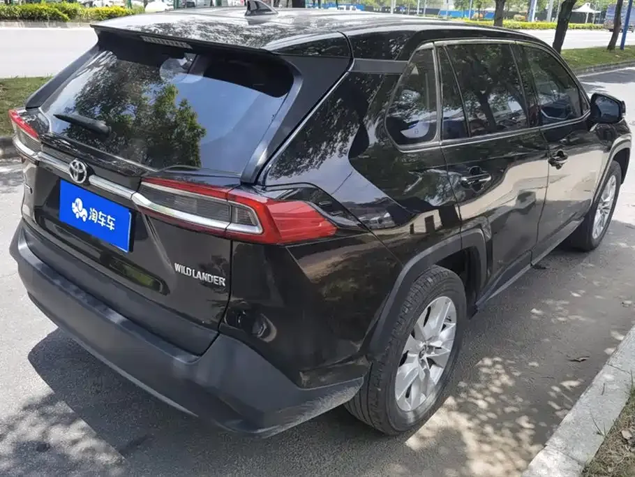 Toyota Wildlander 2022 из CN, фото 3