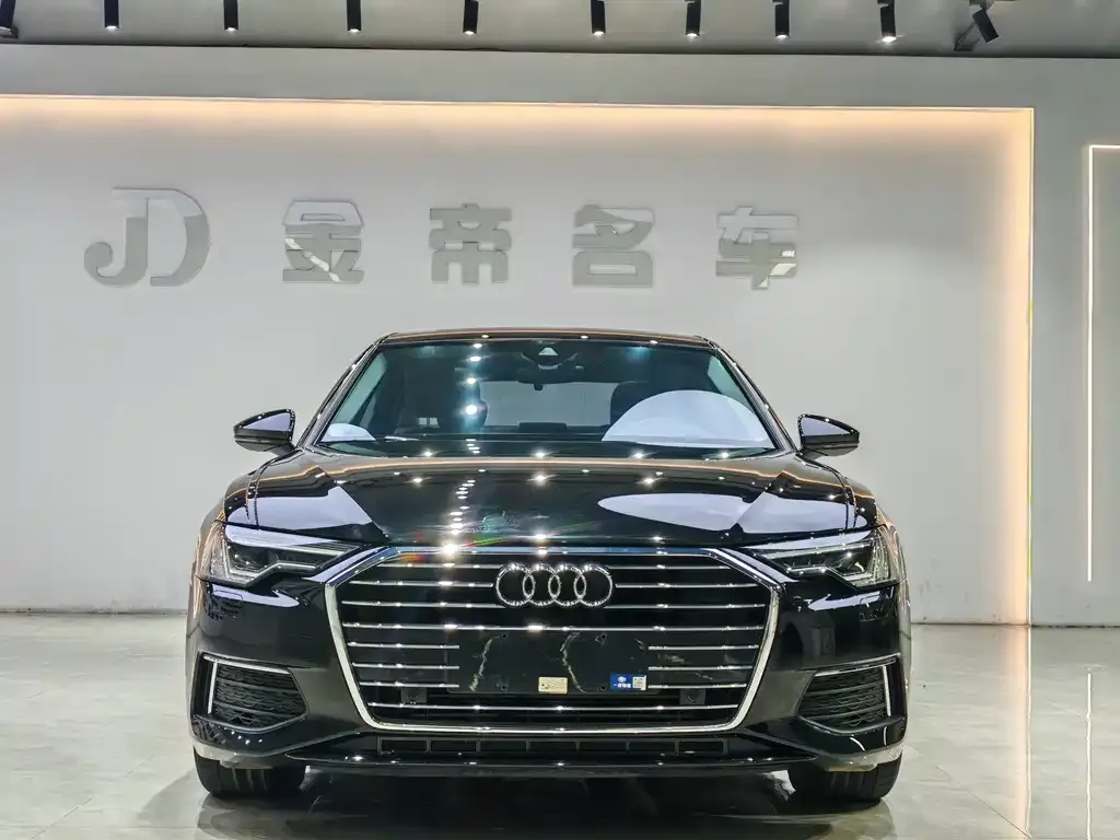 Audi A6L 2022 из CN, фото 2