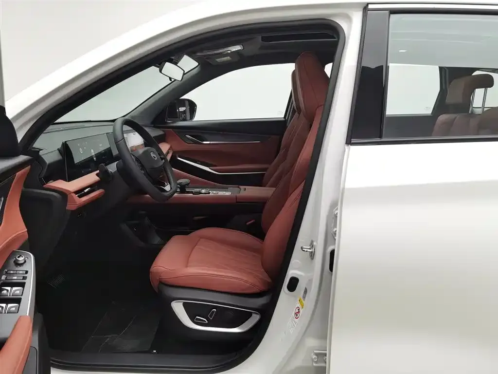 Changan CS75PLUS 2024 из CN, фото 10