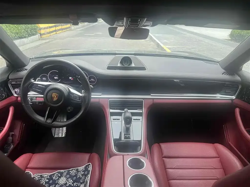 Porsche Panamera 2023 из CN, фото 2