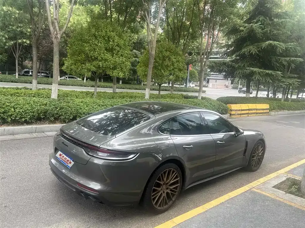 Porsche Panamera 2023 из CN, фото 4