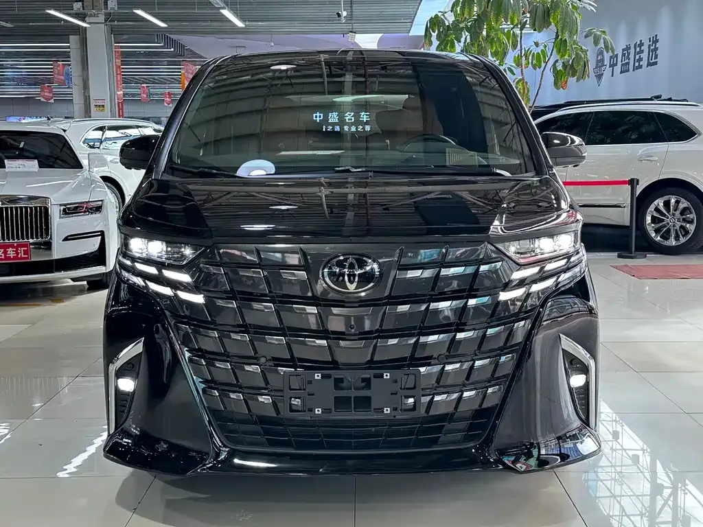 Toyota Alphard 2025 из CN, фото 2