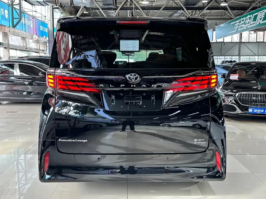 Toyota Alphard 2025 из CN, фото 5