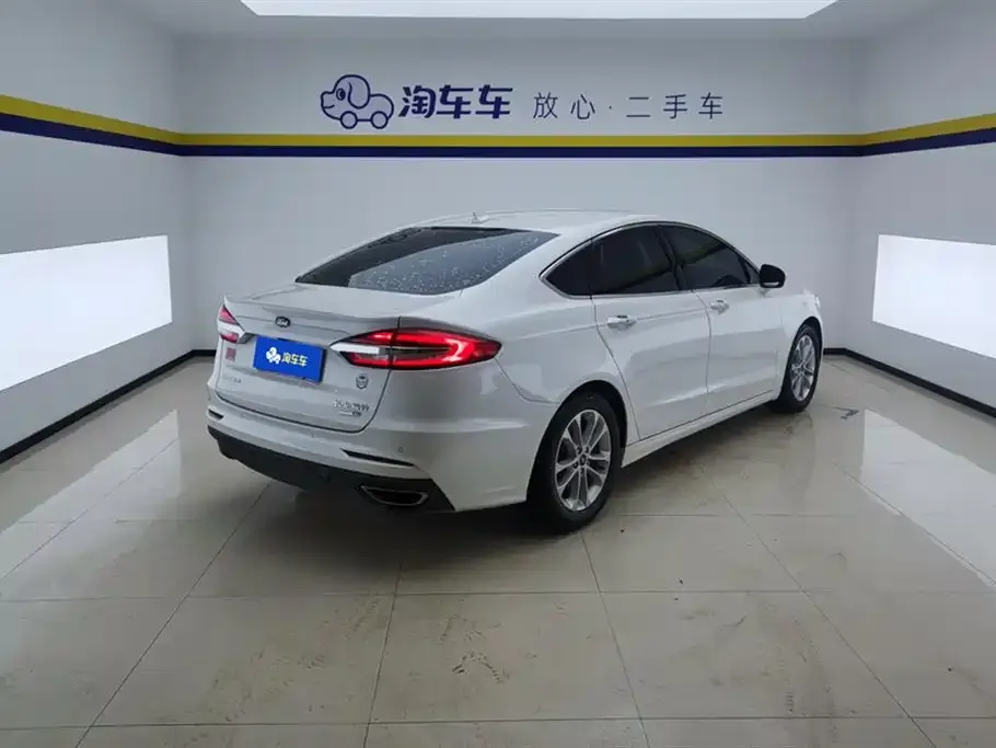Ford Mondeo 2021 из CN, фото 3