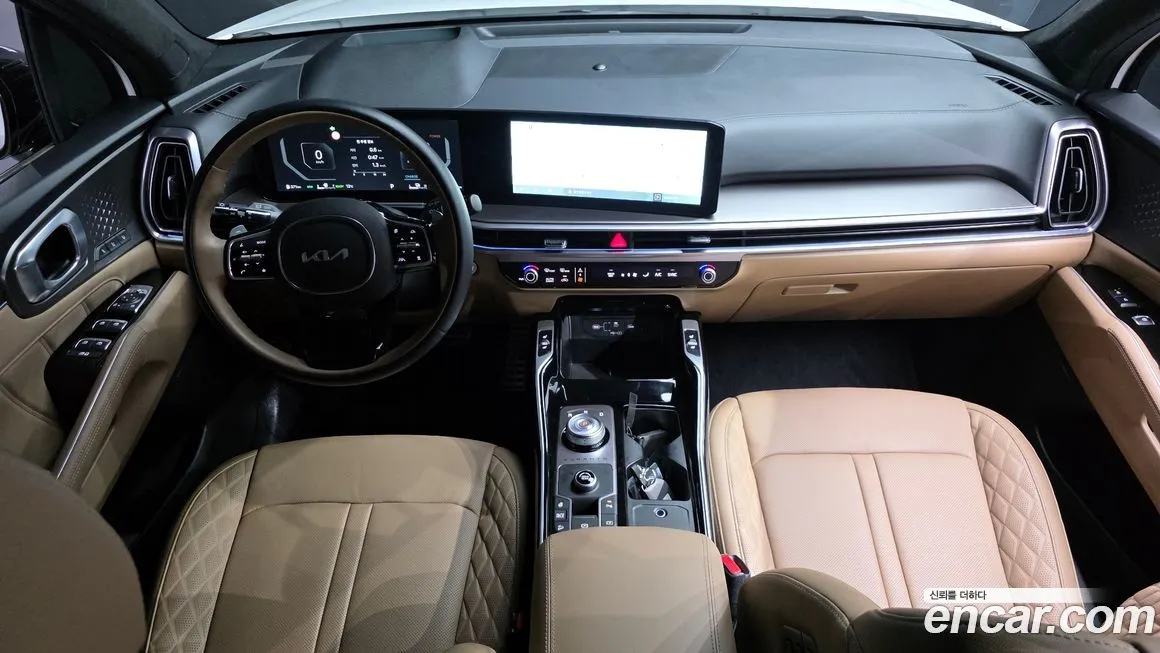 Kia Sorento — фото 7