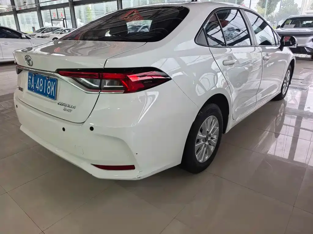 Toyota Corolla 2024 из CN, фото 4