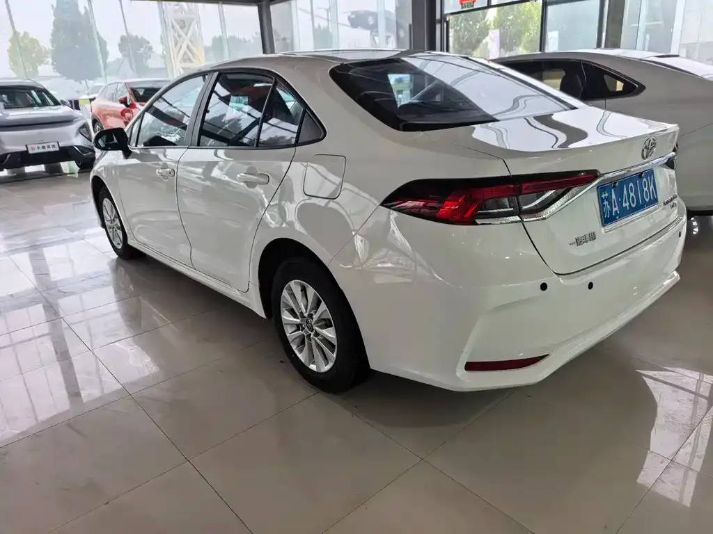 Toyota Corolla 2024 из CN, фото 5