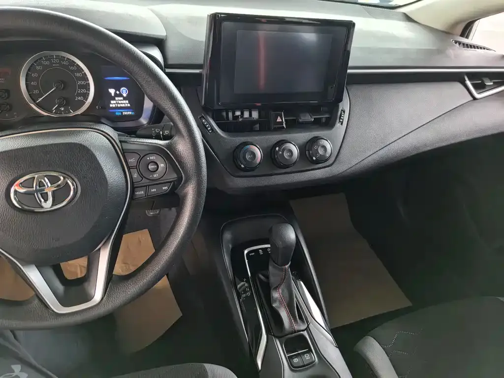 Toyota Corolla 2024 из CN, фото 8