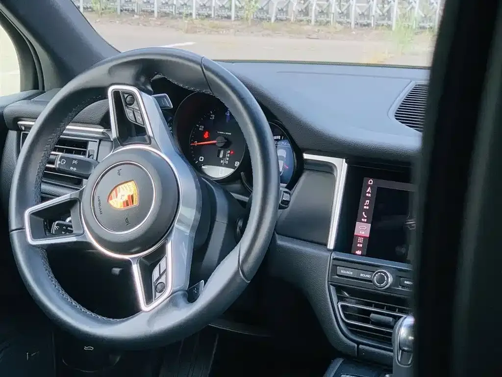 Porsche Macan 2021 из CN, фото 4