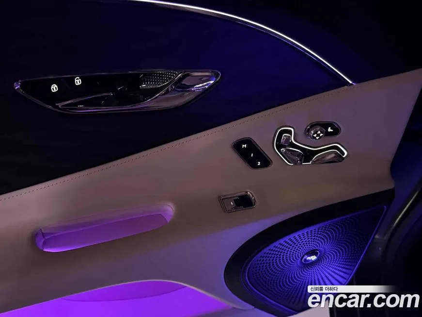 Bentley Flying Spur 2022 из KR, фото 10