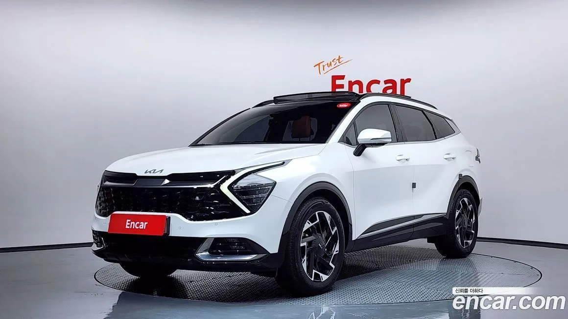 Kia Sportage — фото 1