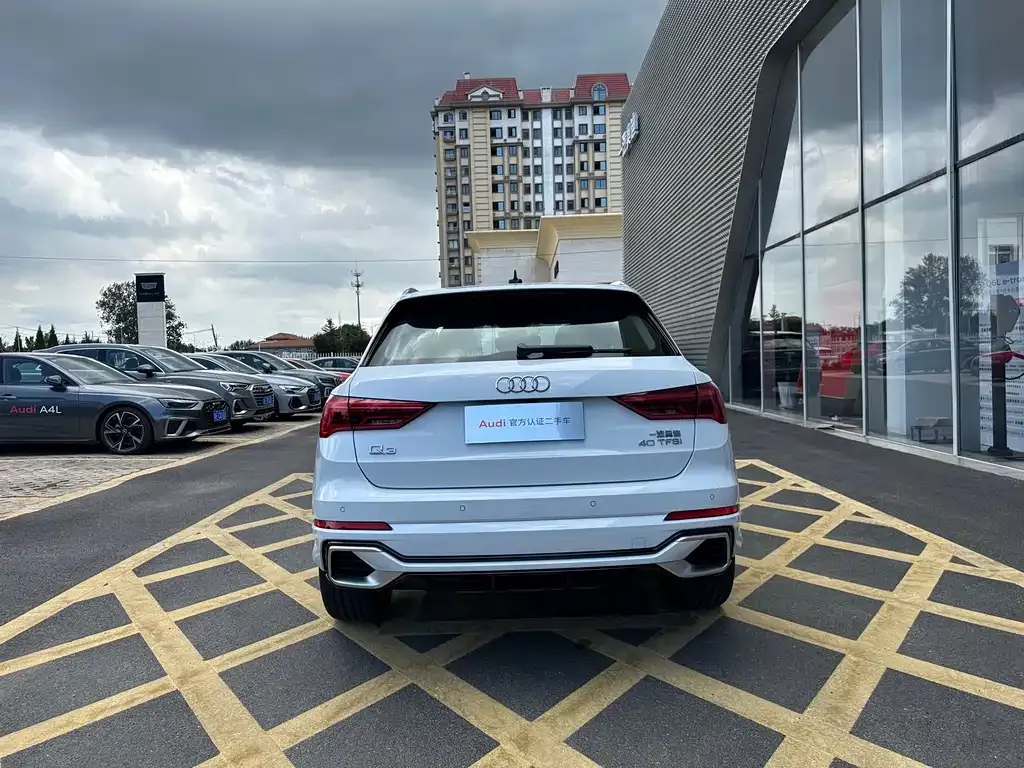 Audi Q3 2024 из CN, фото 6