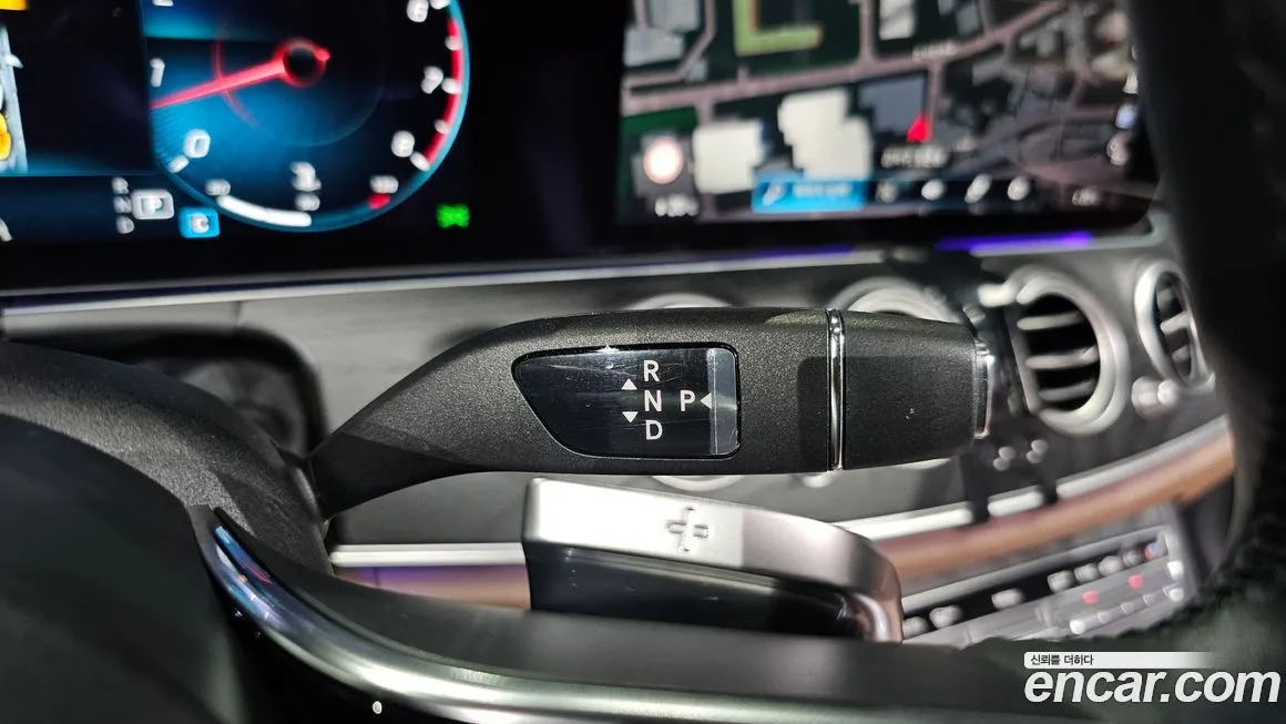 Mercedes-Benz E-Class 2023 из KR, фото 9