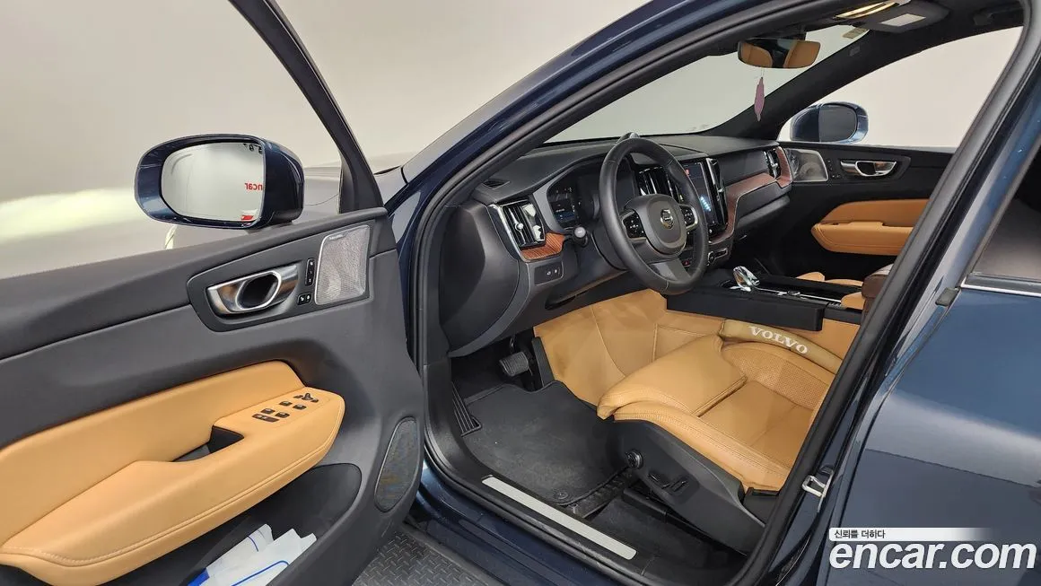 Volvo XC60 2025 из KR, фото 10