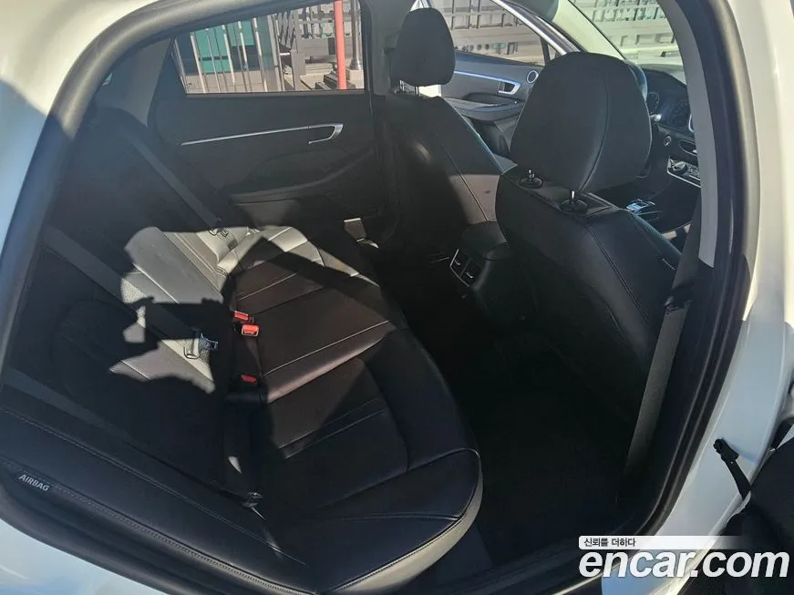 Hyundai Sonata 2022 из KR, фото 8