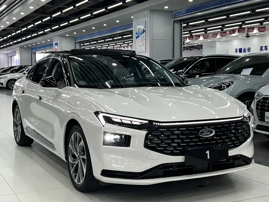 Ford Mondeo 2022 из CN, фото 3