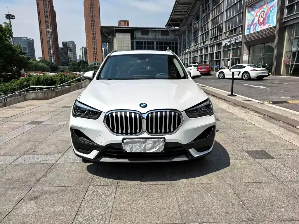BMW X1 2021 из CN, фото 2