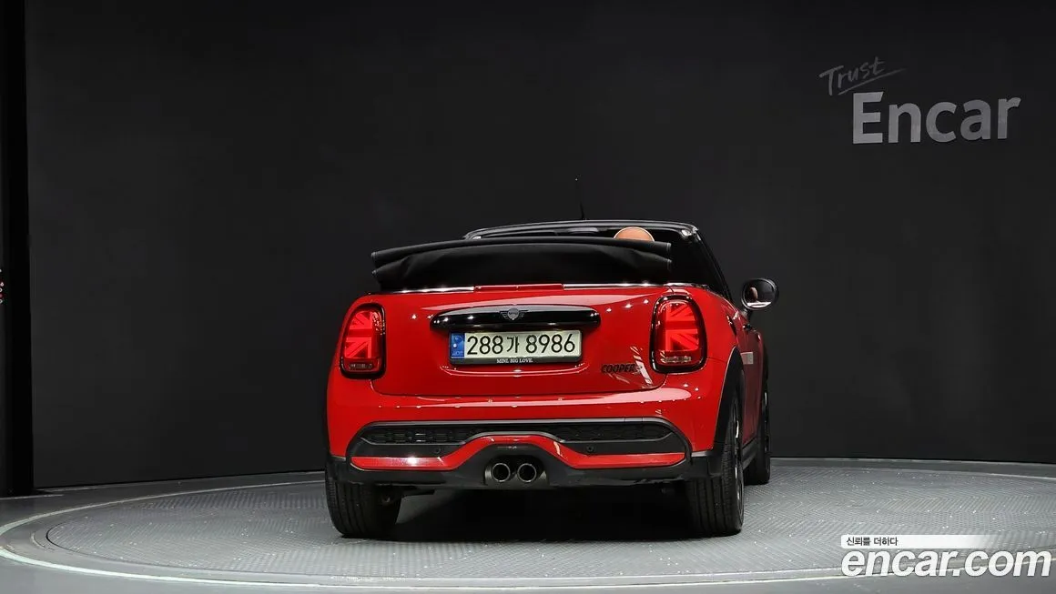 Mini Cooper Convertible — фото 4