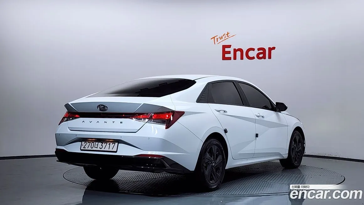 Hyundai AVANTE 2022 из KR, фото 2