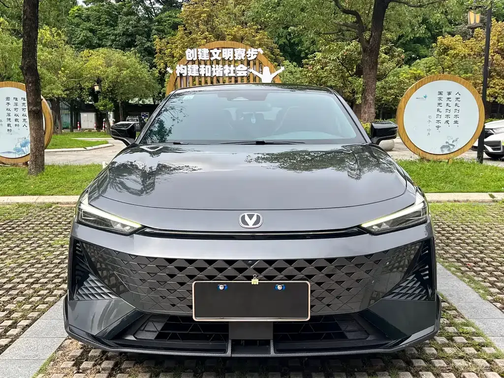 Changan UNI-V 2024 из CN, фото 2
